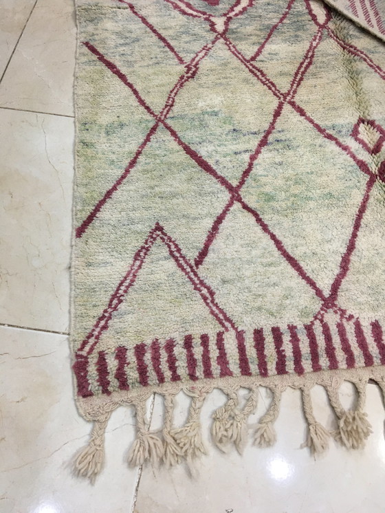 Image 1 of Beni Ouarain Moroccan Berber Rug 2m45 x 1m63