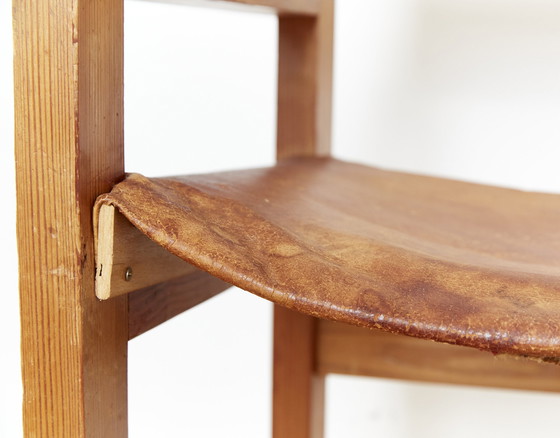 Image 1 of Sillón de madera maciza de pino y piel de silla de montar de Biosca