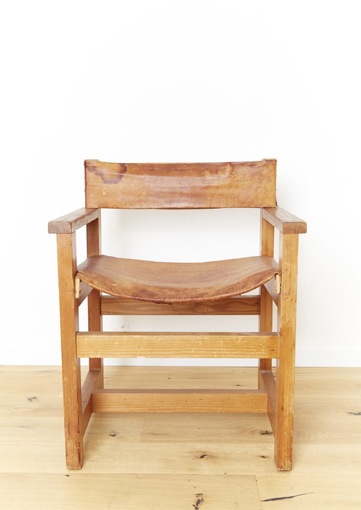 Armchair made of solid pine wood and saddle leather from Biosca