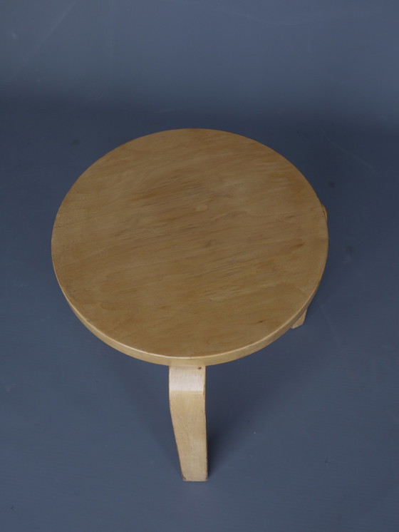 Image 1 of Tabouret modèle Nr 60 par Alvar Aalto pour Artek, années 1960