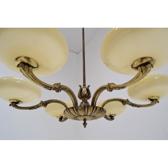 Image 1 of Lampadario vintage in vetro e ottone in stile art déco, Cecoslovacchia, 1930