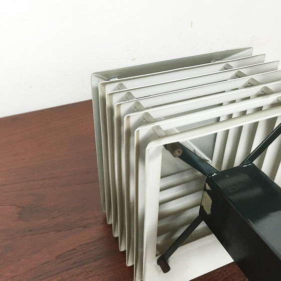 Image 1 of Scandinavian vintage wall lamp in green lacquered metal by Hans Agne Jakobsson for Markaryd, Sweden1950