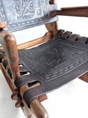 Angel Pazmiño pour Muebles de Estilo Chaise à bascule sculpturale