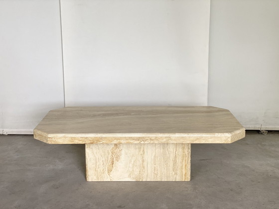 Image 1 of Tavolino da caffè in travertino vintage