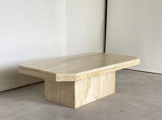 Image 1 of Tavolino da caffè in travertino vintage