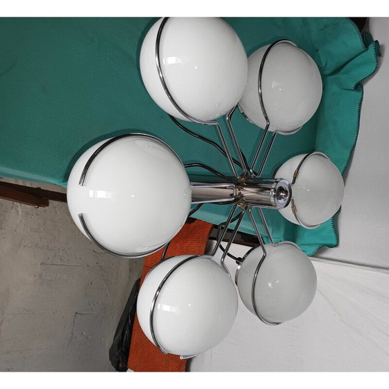 Image 1 of Vintage chandelier in chrome metal and opaline glass for Targetti Sankey, Italy 1970