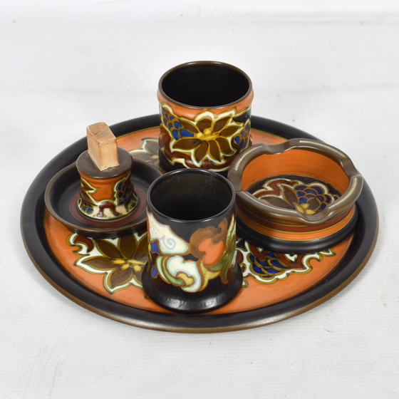 Image 1 of Gouds Plateel - Nadro - Complete set with bowl, lidded jar, vase and ashtray - 1920s'