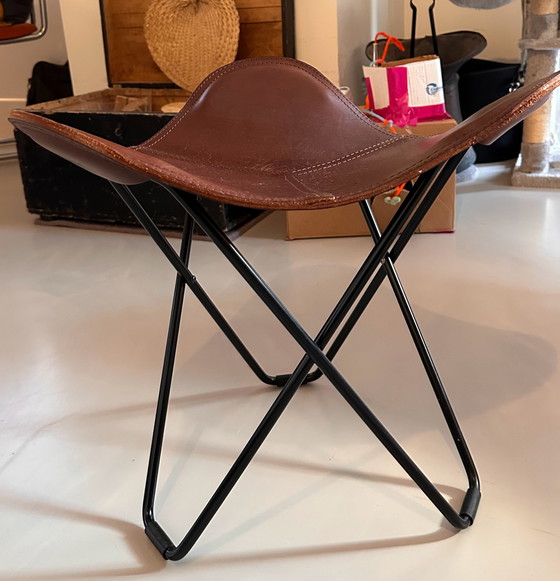 Image 1 of Cuero Mariposa butterfly chair