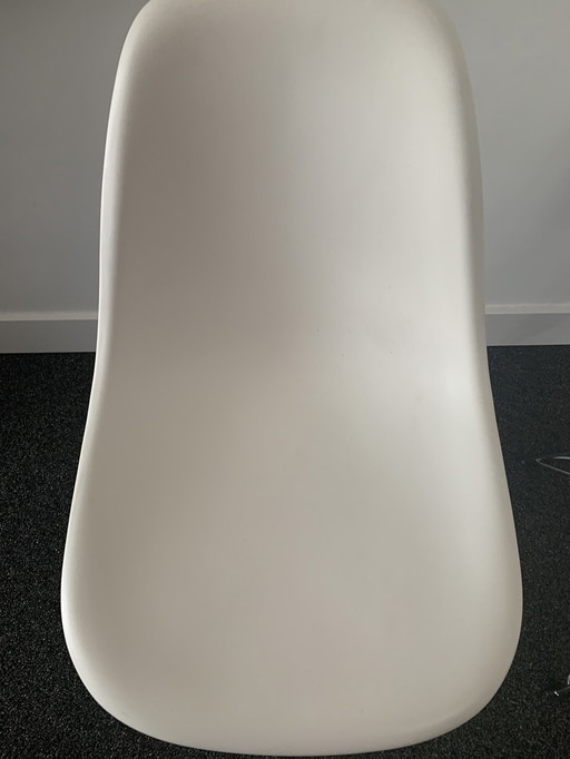 4x Vitra DSR chair white