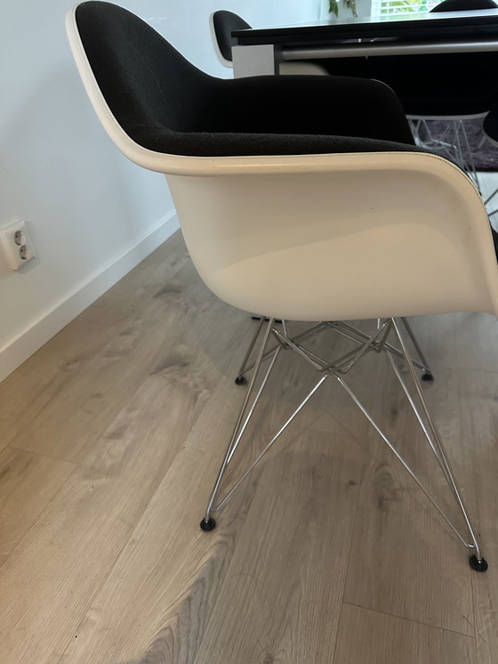 Image 1 of 6x Vitra Eames fauteuil en plastique DAR