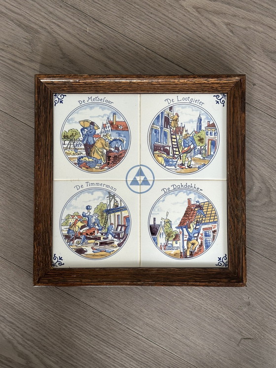 Image 1 of Vintage Tile Plateau 4 Professions Westraventiles