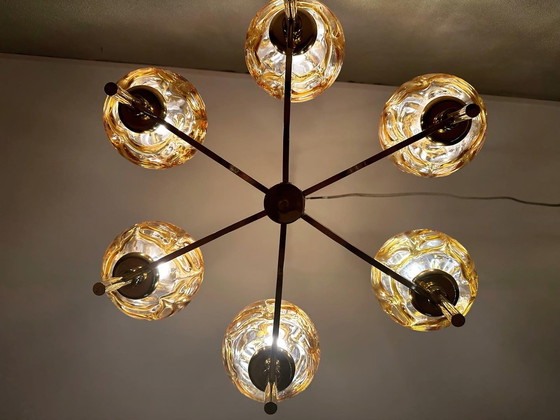 Image 1 of Lustre Vintage Doria