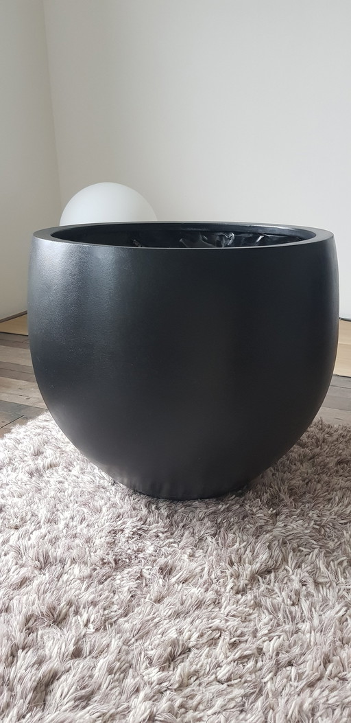 Pottery Pots Flower Pots (Type Orb, Size M)