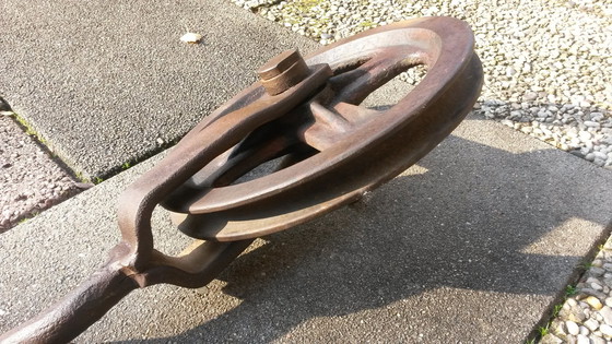 Image 1 of Antique Lifting Wheel 50 Cm Long For Canal House Removal