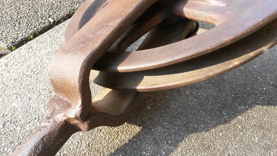 Image 1 of Antique Lifting Wheel 50 Cm Long For Canal House Removal