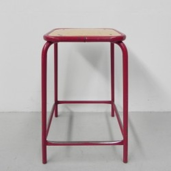 Image 1 of Tabouret d'école industriel