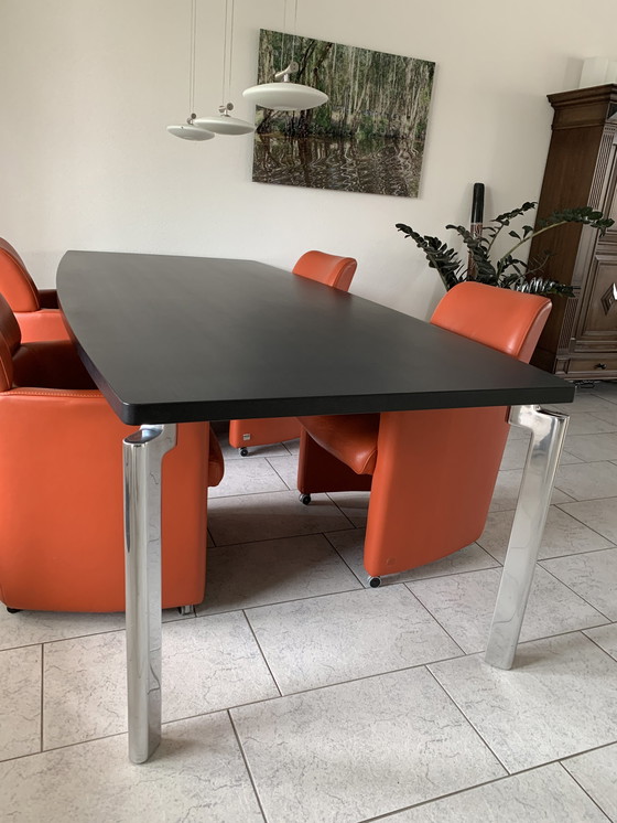 Image 1 of Leolux dining table Niobe black/chrome