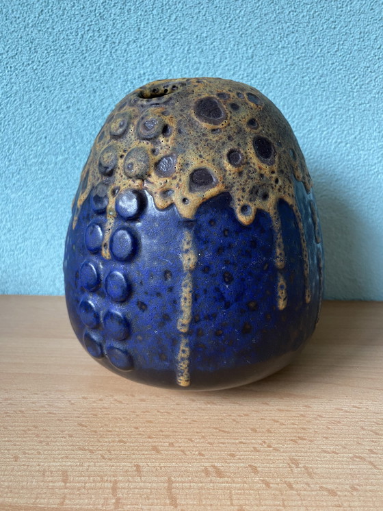 Image 1 of Flower Vase In Fat Lava By Alfred Klein Model 731/17