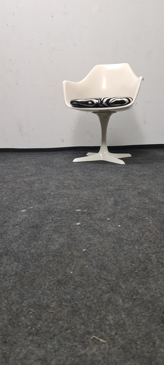 Image 1 of Arkana Fiberglass Swivel Chair By Maurice Burke