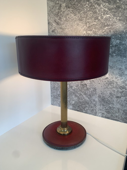 Lampe de bureau en cuir bordeaux