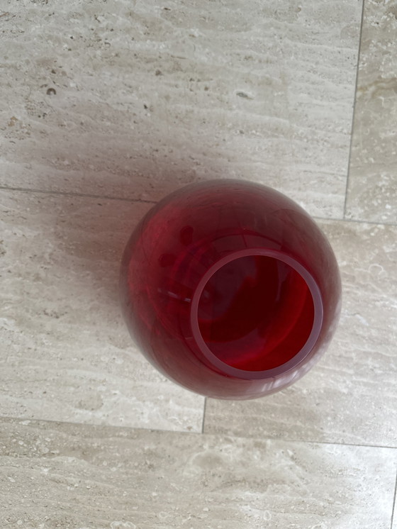 Image 1 of Vase en verre Red Wobble de Ton Haas