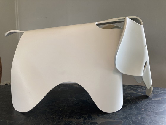 Image 1 of Vitra Elephant high chair