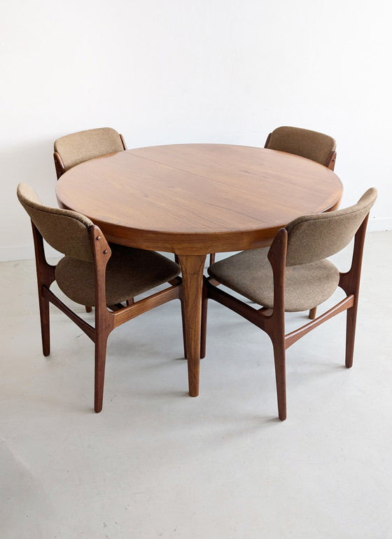 Image 1 of Extendable Dining Table By Ib Kofod-Larsen For Faarup Møbelfabrik 1960'S 