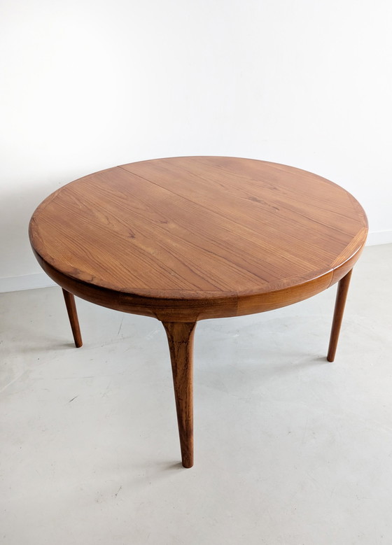 Image 1 of Extendable Dining Table By Ib Kofod-Larsen For Faarup Møbelfabrik 1960'S 