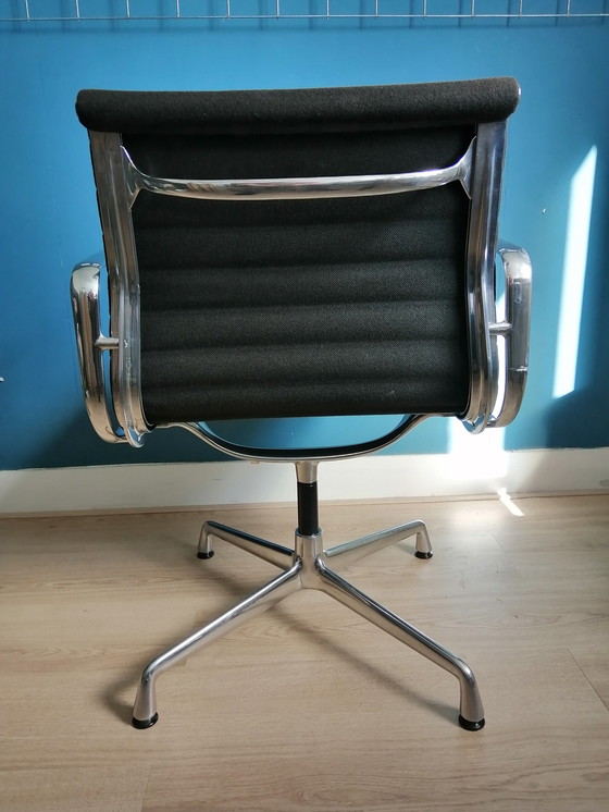 Image 1 of Vitra EA108 conference chair