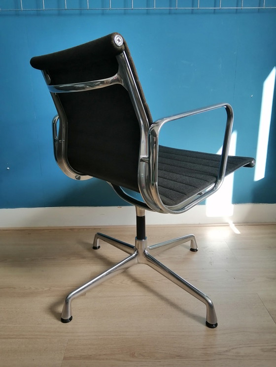 Image 1 of Vitra EA108 conference chair