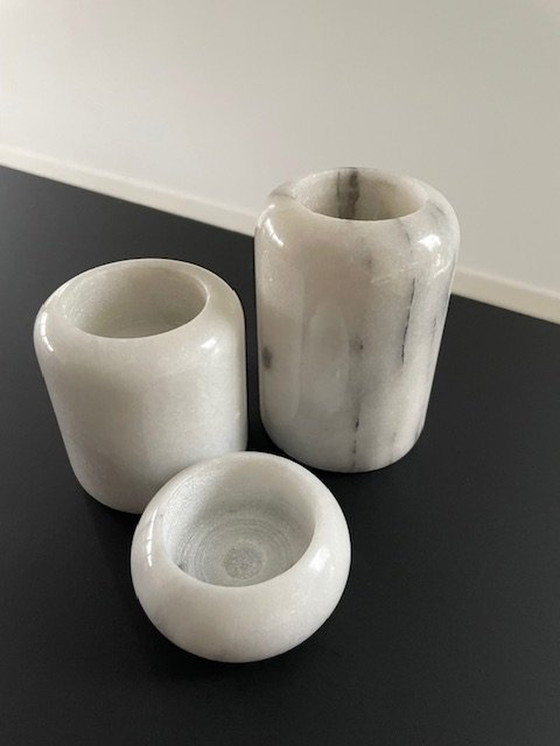 Image 1 of 3X Cylindrical Candle Holders In White Marble