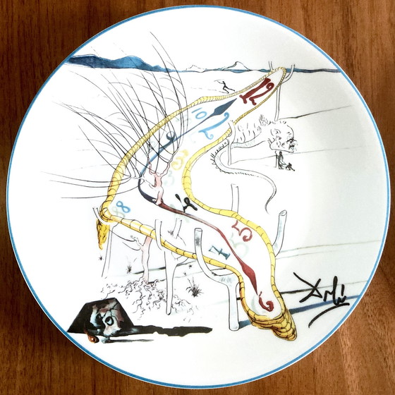 Image 1 of 6x Salvador Dali Porcelain Plates Le Conquete du Cosmos by Limoges