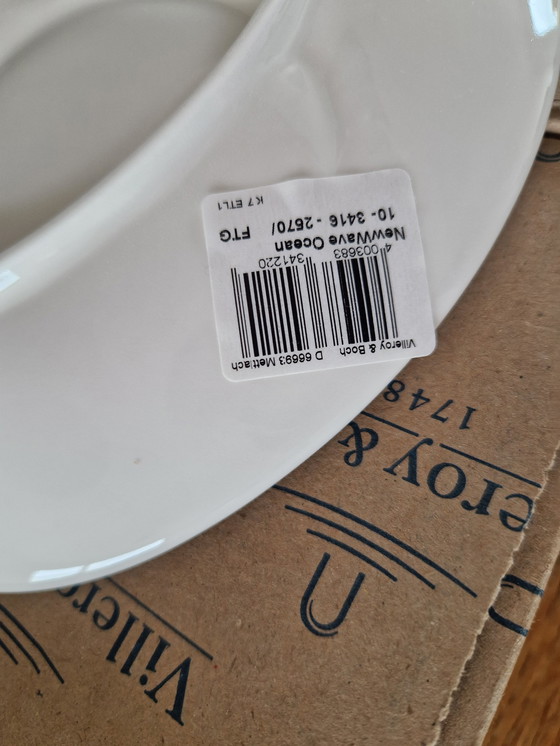 Image 1 of 8x Villeroy & Boch New Wave Ocean plates