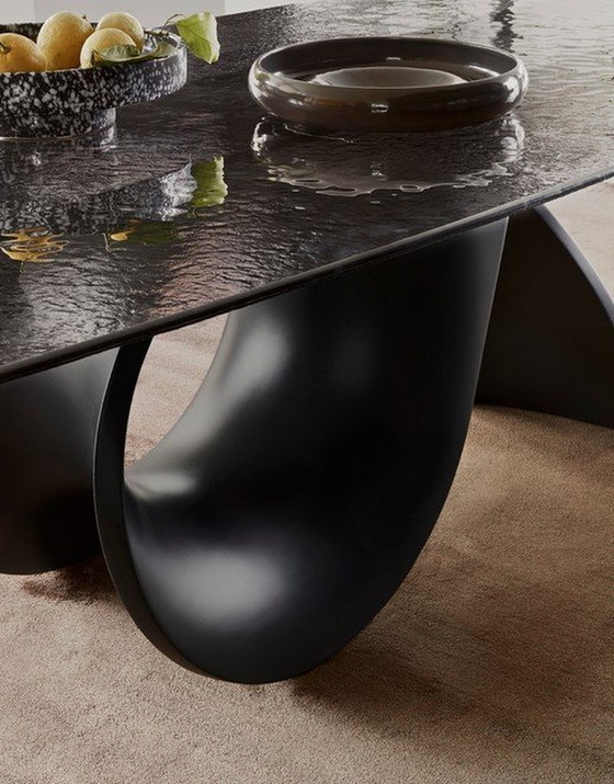 Image 1 of Seashell Calligaris table