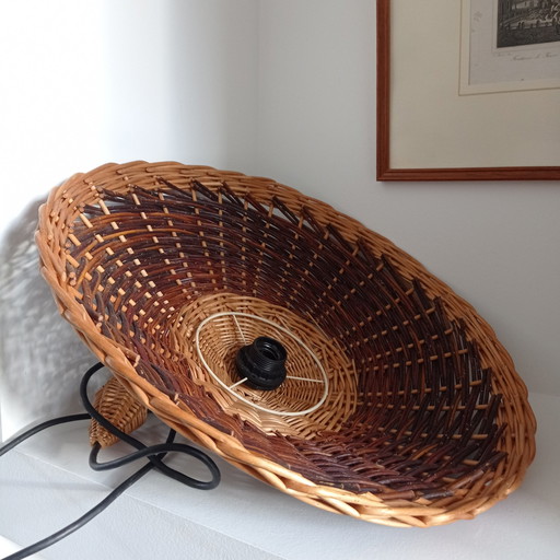 Rattan suspension