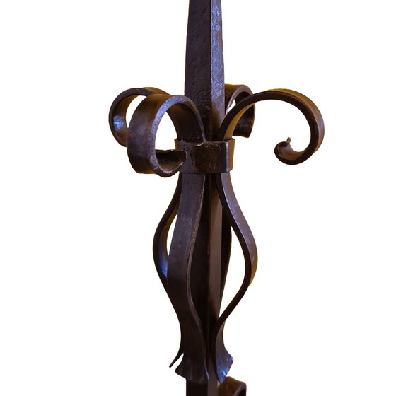 Image 1 of Candelabro de hierro forjado con rizos, década de 1970