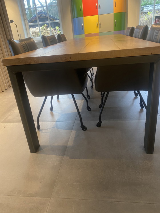 Image 1 of Barosso Dining Table