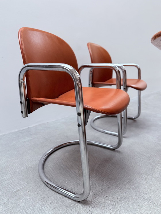 Image 1 of Afra & Tobia Scarpa For B&B Italia marble dining table "Tobio" & 6 dining chairs "Dialogo" chrome leather, Italy 1974