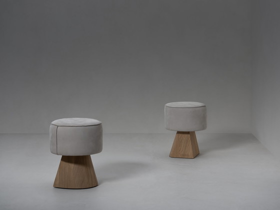 Image 1 of tabouret van rossum