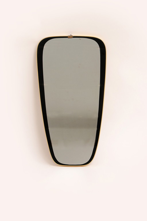Miroir vintage en laiton avec de beaux détails, années 1960