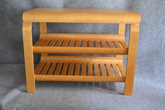 Image 1 of Ikea Vintage - Richard Clark - Mesa auxiliar de madera curvada - Estilo Alvar Aalto