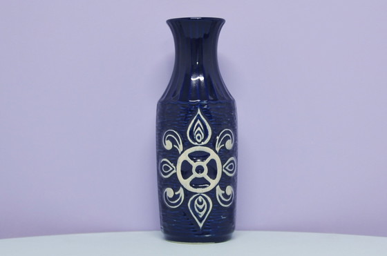 Image 1 of blue & white West Germany vase Bay