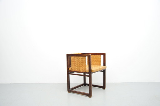 Chair with wickerwork