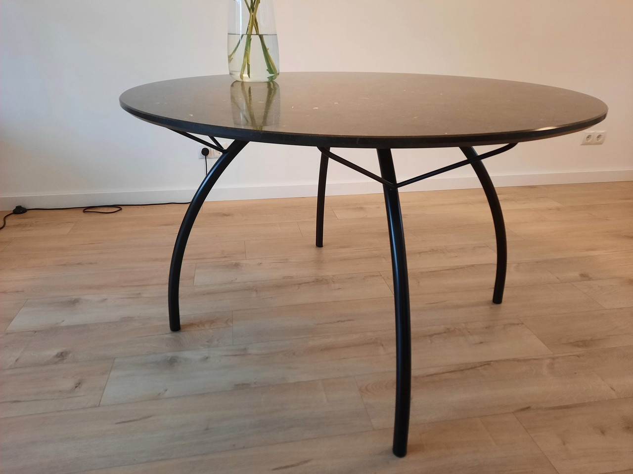 Mesa de comedor de cultura viva