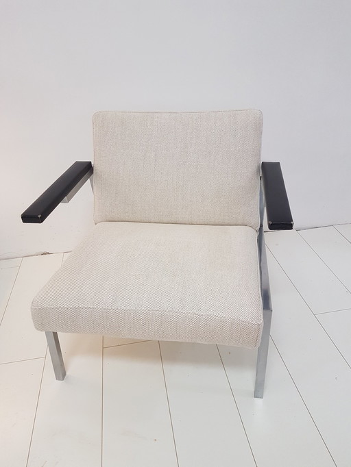 't Spectrum lounge chair by Martin Visser