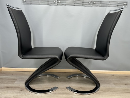 2x modern dining room chairs