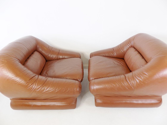 Image 1 of Italian leather lounge chair set of 2 70s