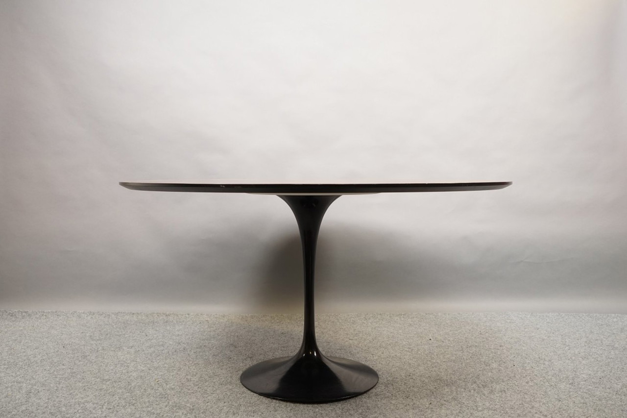 Space Age Tables | Whoppah