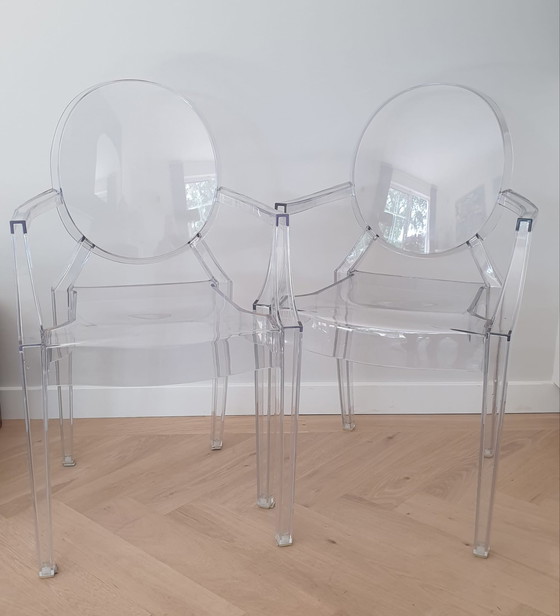 Image 1 of Fauteuil Kartell Louis Ghost (par Philippe Starck)