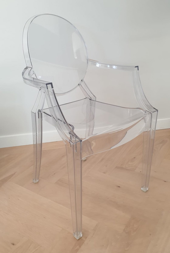 Image 1 of Fauteuil Kartell Louis Ghost (par Philippe Starck)